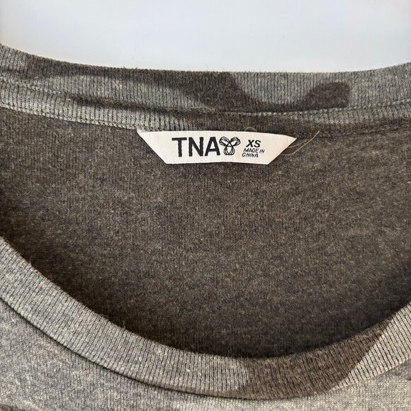 TNA long sleeve camo sweatshirt - Picture 5 of 6